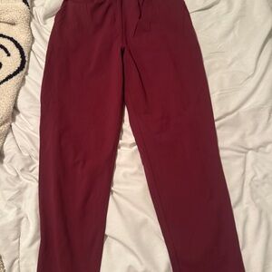 Lululemon maroon pants